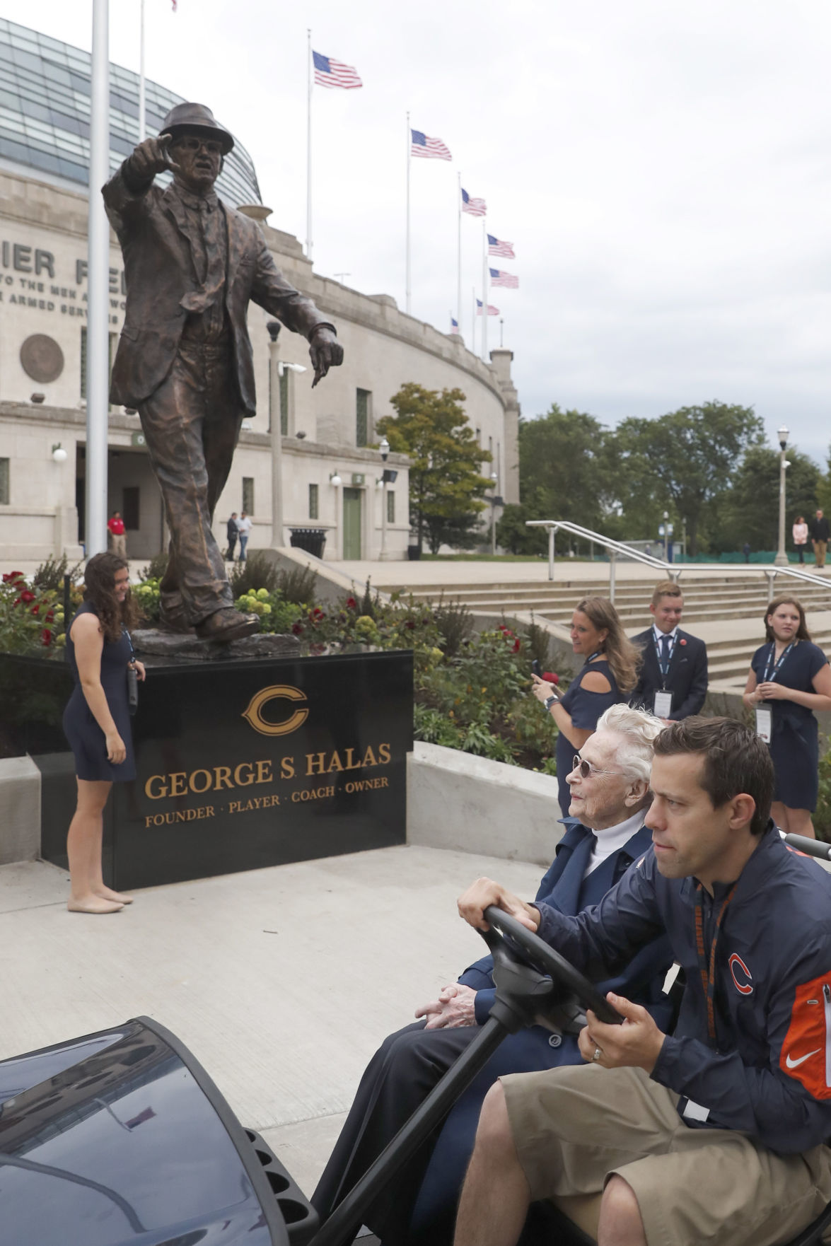 Bears Statues Football